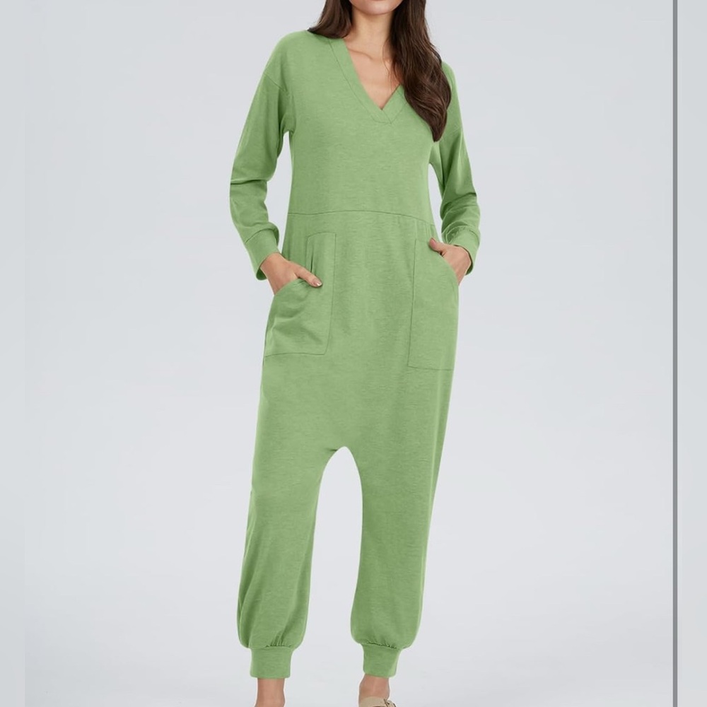 Green Long Sleeve Baggy Jumpsuit/Romper